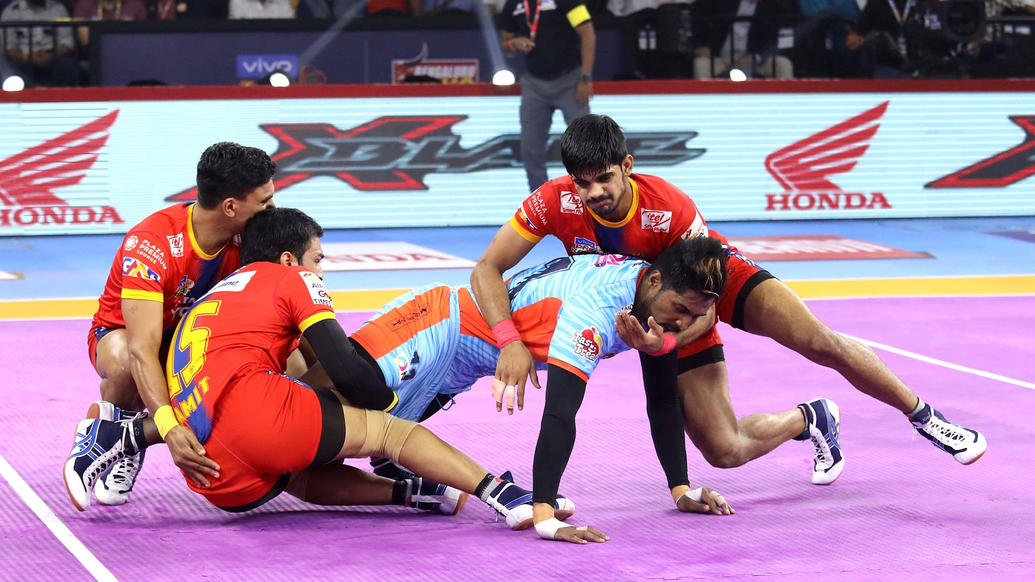 UP Yoddha , Bengal Warriors , PKL 7, Bengaluru, Pro Kabaddi League , Mohammad Nabibakhsh