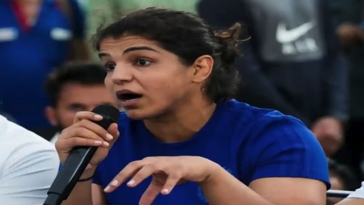 Wrestler Sakshi Malik Targets Sanjay Singh Brijbhushan Sharan Singh WFI Controversy