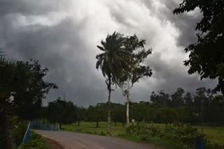 মঙ্গল থেকেই বৃষ্টি বঙ্গজুড়ে