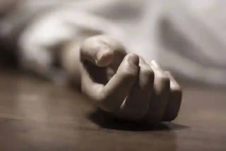 A 24-year-old man in Greater Noida died after being hit in the head during a party with friends under the influence of alcohol. Two of his friends, both around 25 years old, have been taken into custody. The incident occurred at a party hosted by YouTuber Manish Singh, where an argument broke out and Deepak was hit with a punch.