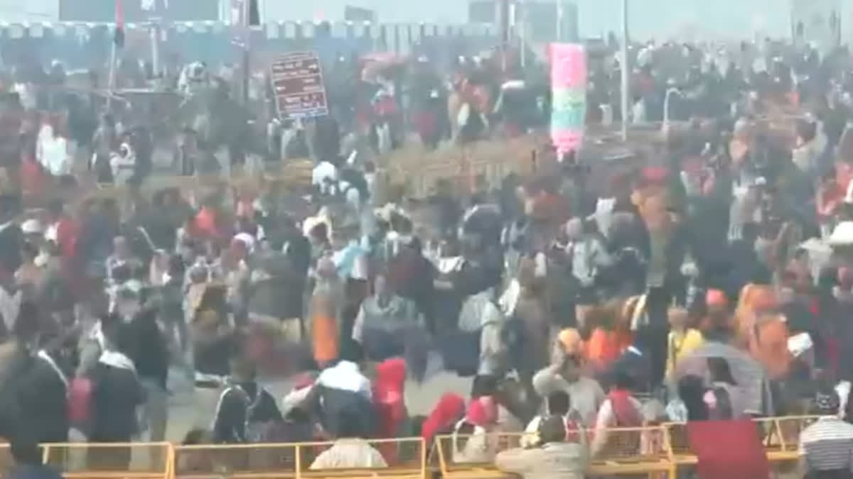 large-number-of-devotees-flock-maha-kumbh-day-after-stampede