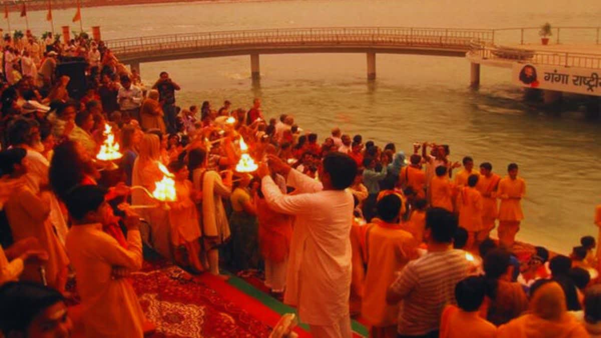 Ganga Aarti Parmarth Niketan