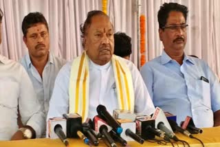 KS Eshwarappa spoke at the press conference.