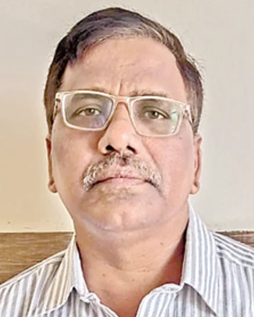 డా.విజయ భాస్కర్, కంటి వైద్య నిపుణుడు