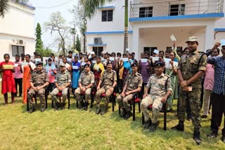 Maoists Surrender In Bijapur