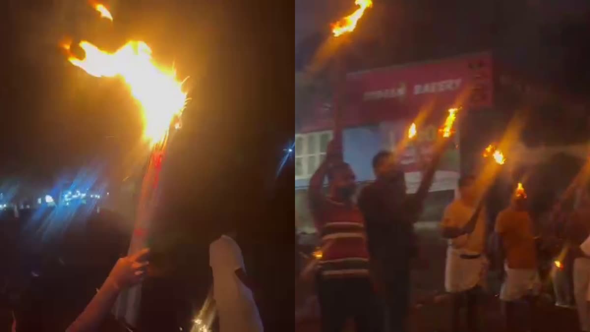 BURNING FIRE PROTEST  CONTINUOUS POWER CUTS  KSEB OFFICE PROTEST  ചൂട്ടു കത്തിച്ച് സമരം