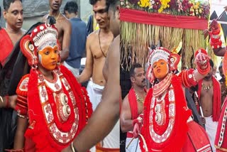 YADHUKRISHNAN THEYYAM DEBUT  THAZHATHUM KAAVU BHAGAVATHI TEMPLE  THEYYAM  THEYYAM IN KOZHIKODE