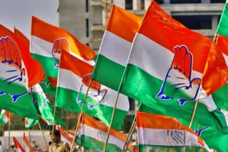 Congress workers in Uttar Pradesh have held a sit-in demanding a Gandhi family member as their candidate for the Amethi Lok Sabha seat. The constituency is set to go to the polls on May 20 in the fifth round of the seven-phase general elections. The workers, including district president Pradeep Singhal and former president Yogendra Mishra, are calling for Rahul Gandhi to contest the seat.