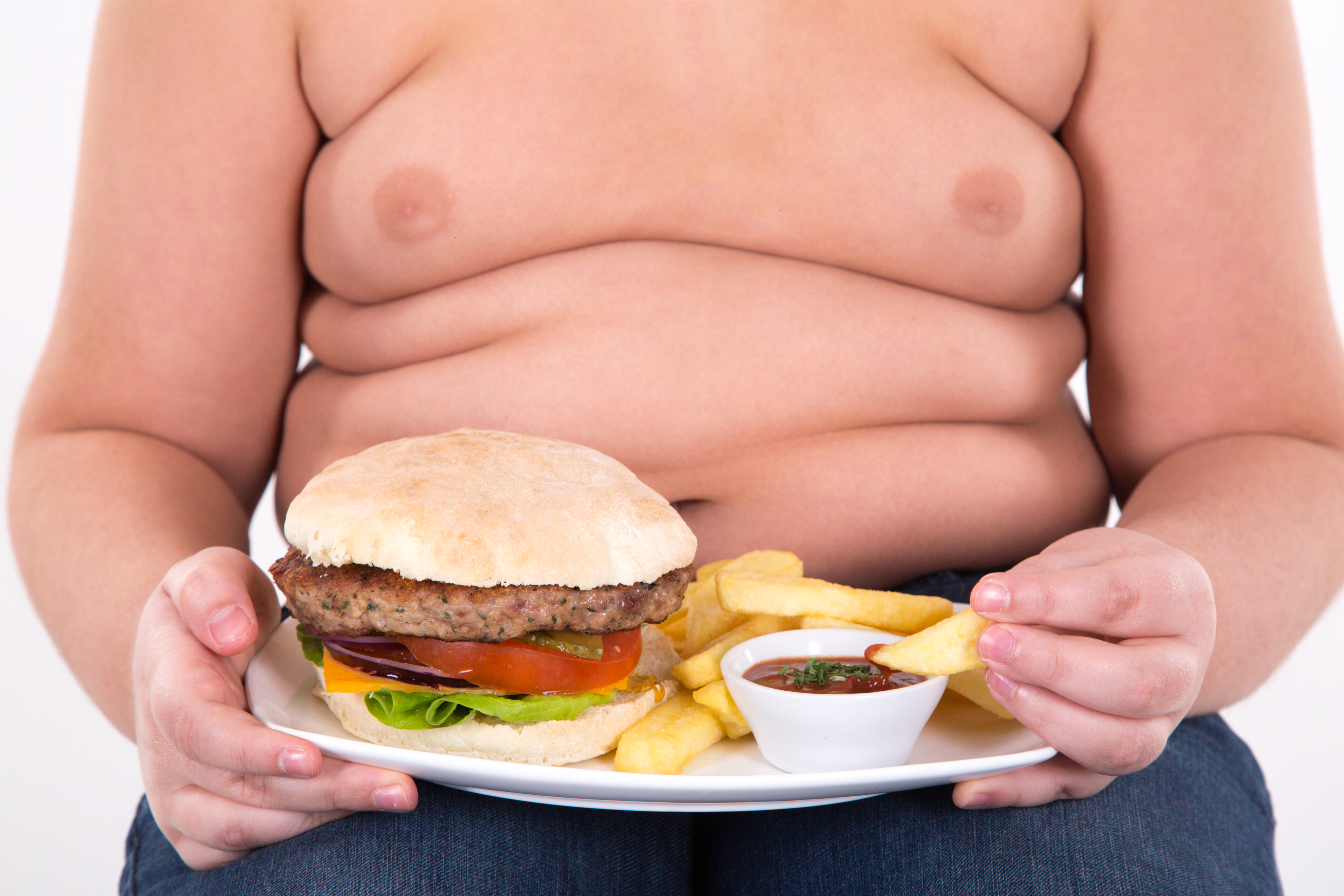 45 percent of children in India are suffering from obesity, the doctor said the health of India's young generation is in danger