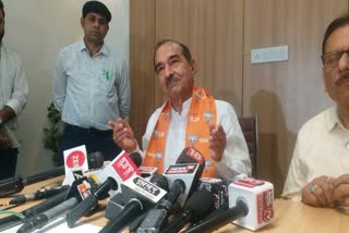 BJP STATE PRESIDENT MADAN RATHOD,  FORMER CM ASHOK GEHLOT