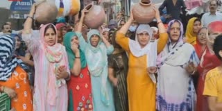 Delhi Water Protest: Women protest over water crisis