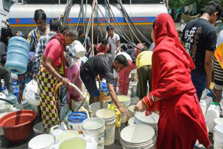 Delhi Govt to Hold Emergency Meeting over Water Crisis