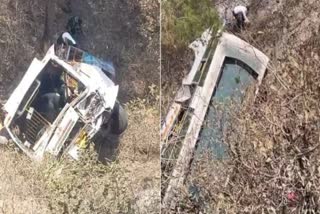 MANY DEAD IN BUS ACCIDENT