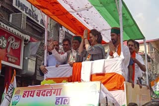 Priyanka Gandhi road show