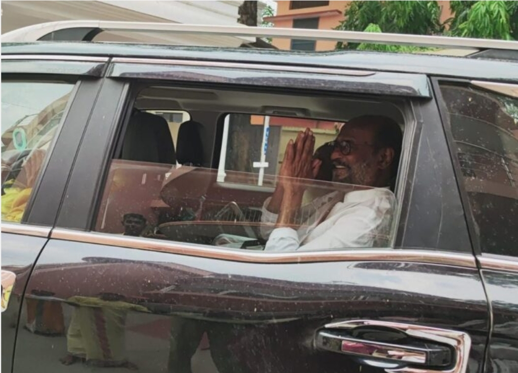 Rajinikanth reached Uttarakhand