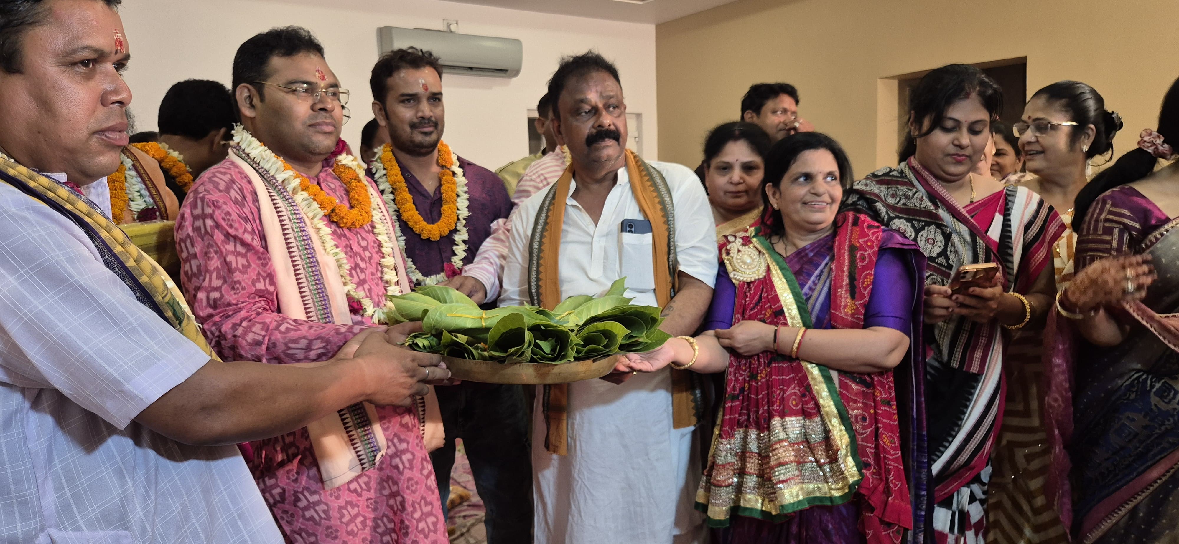 ଦେବ ଦମ୍ପତିଙ୍କ ବିବାହ ପାଇଁ ନିର୍ବନ୍ଧ ଶେଷ