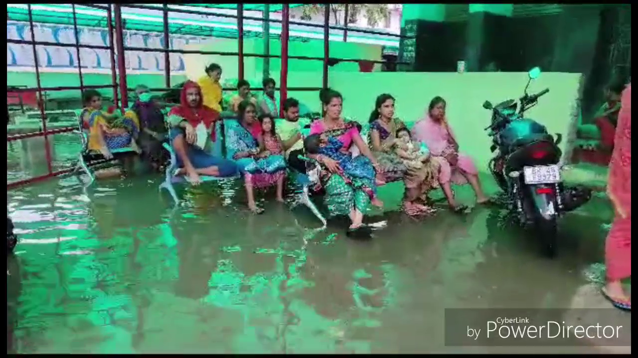 पटना एनएमसीएच अस्पताल झील में तब्दील