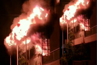 fire in pebble bay colony bhopal