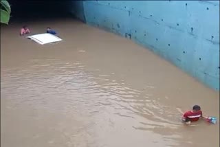 Navsari Rain : મંદિર ગામે કાર ગરનાળામાં ડૂબી, કારમાં સવાર લોકોએ બુમાબુમ કરતા સ્થાનિકો દોડી આવ્યા