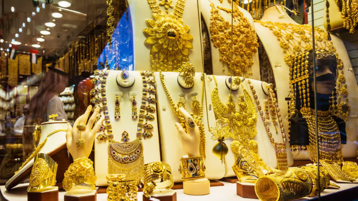There has been a change in the price of gold before July, know today's latest price before buying