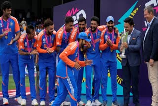 TEAM INDIA CAPTAIN ROHIT SHARMA  T20 WORLD CUP 2024  TROPHY LIFTING CELEBRATION  INDIA CELEBRATION VIDEO VIRAL