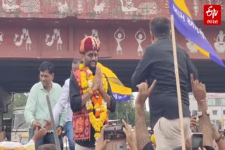 ગોપાલ ઈટાલિયાનું સુરતમાં સ્વાગત