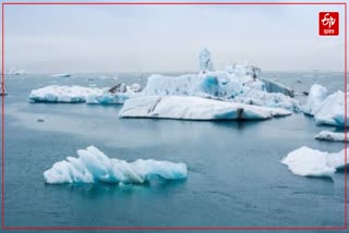 Antarctica sea ice falls