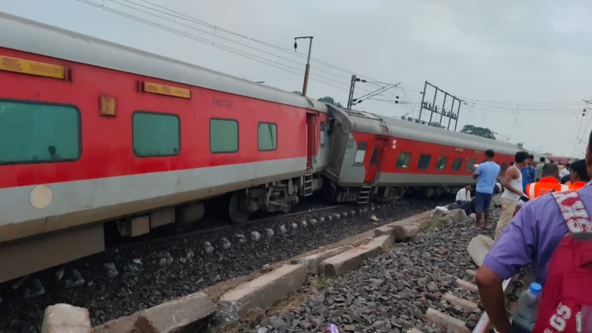 ಜಾರ್ಖಂಡ್​ನಲ್ಲಿ ರೈಲು ಅಪಘಾತ