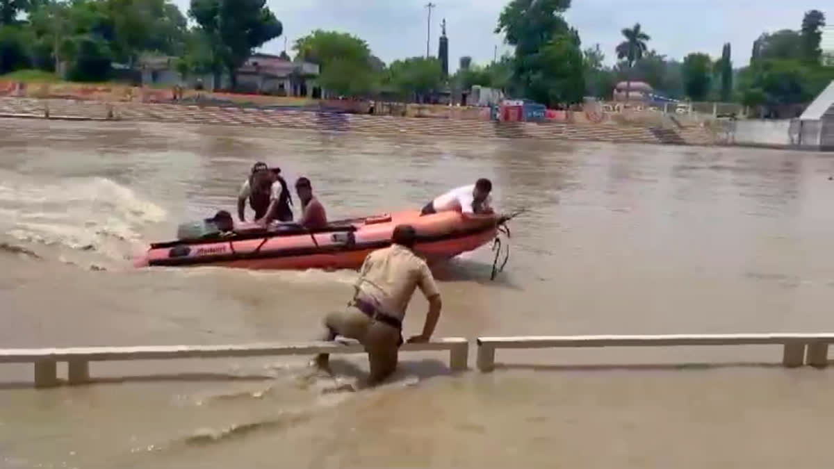 Haridwar Police Rescued Kanwariyas