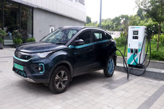IIT Madras-Incubated Startup Plugzmart Develops Platform For Cross-Network EV Charger Connectivity