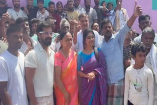 Kothalavadi Film Team Visits Kothalavadi