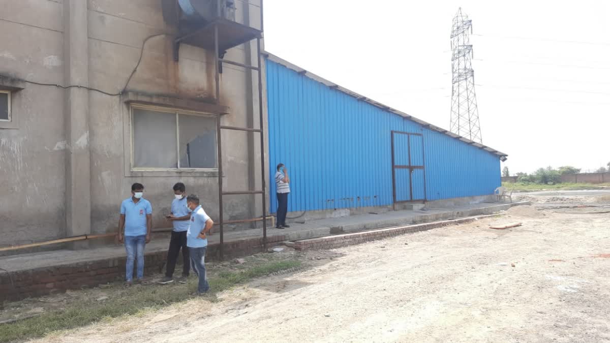 5 laborers died in Morena factory