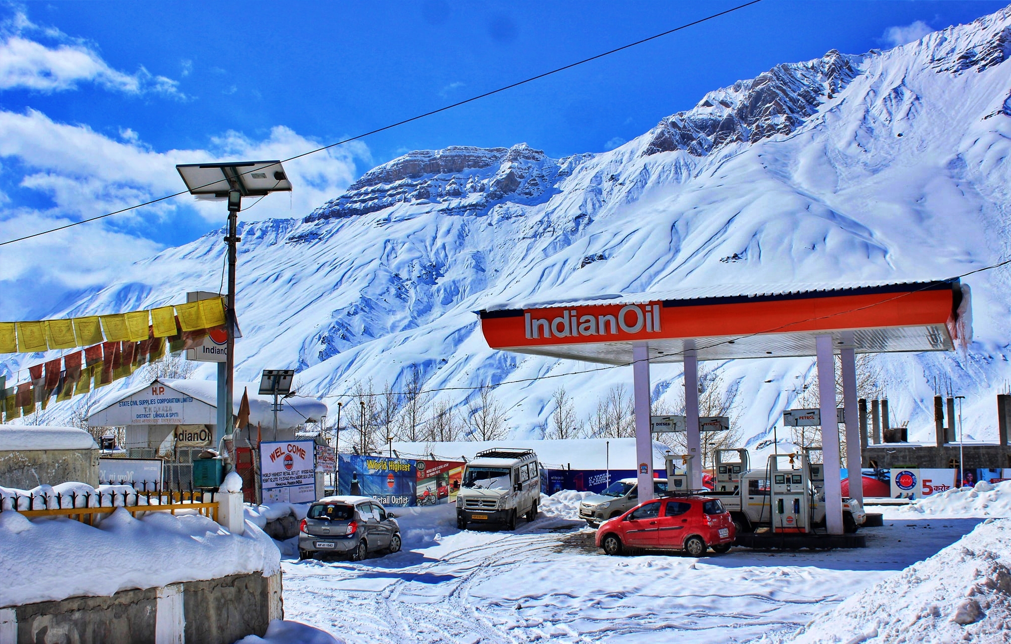 world highest petrol pump kaza