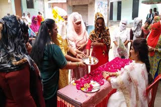 Raksha bandhan 2023 celebration by prostitutes in Ganga Jamuna red light area in Nagpur