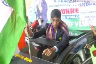 vCHESS WORLD CUP SILVER MEDALLIST PRAGGNANANDHAA RETURNS TO ROUSING WELCOME IN CHENNAI