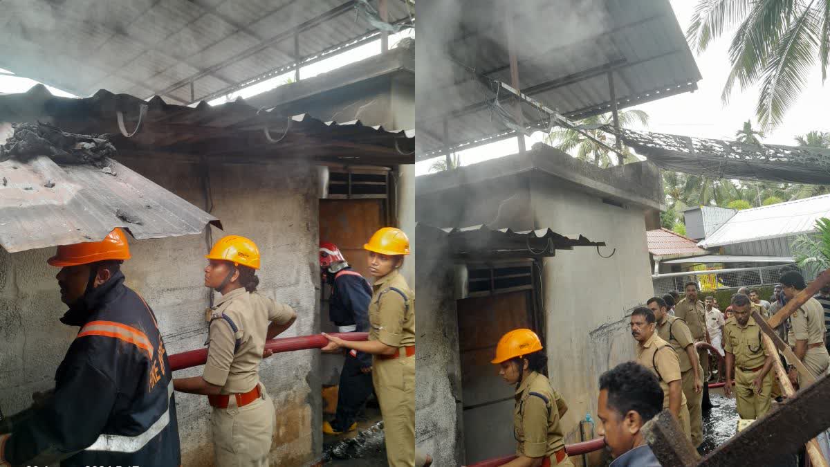 FIRE INCIDENT KOZHIKODE  SOFA MANUFACTURING UNIT FIRE  സോഫ നിര്‍മാണ യൂണിറ്റില്‍ തീപിടിത്തം  കോഴിക്കോട് വന്‍ തീപിടിത്തം