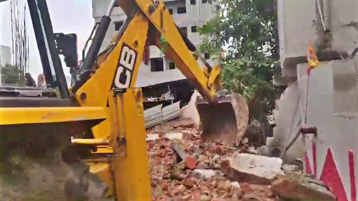 Hydra Demolitions in Ramnagar