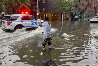 US: New York City area under state of emergency after storms flood subways