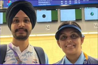 The Indian duo of Divya Thadigol and Sarabjot Singh finished as runner-up in the 10m Air Pistol mixed team event after losing against Chinese pair of Zhang Bowen and Jiang Ranxin in a topsy-turvy contest.