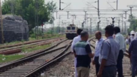 train on wrong track in rewari