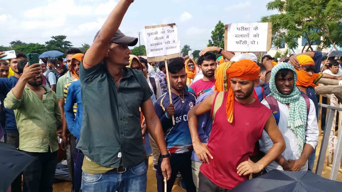 Candidates Take Out Protest March Towards JSSC Despite Prohibitory Orders