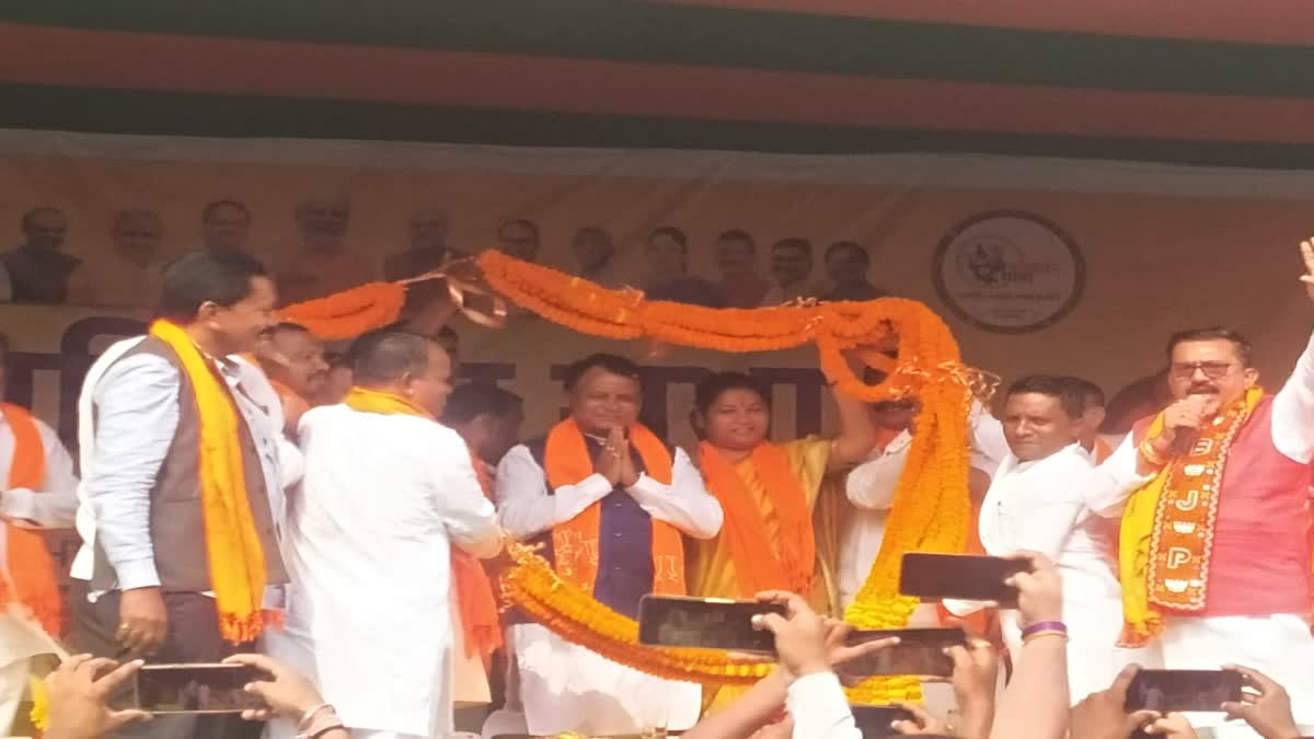 Odisha CM Mohan Charan Majhi in BJP Parivartan Yatra in Jagannathpur of West Singhbhum