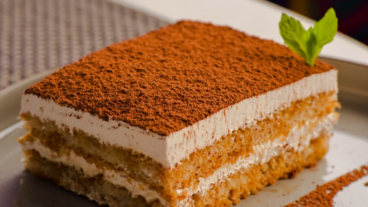 Easy to make coffee recipes (Tiramisu)