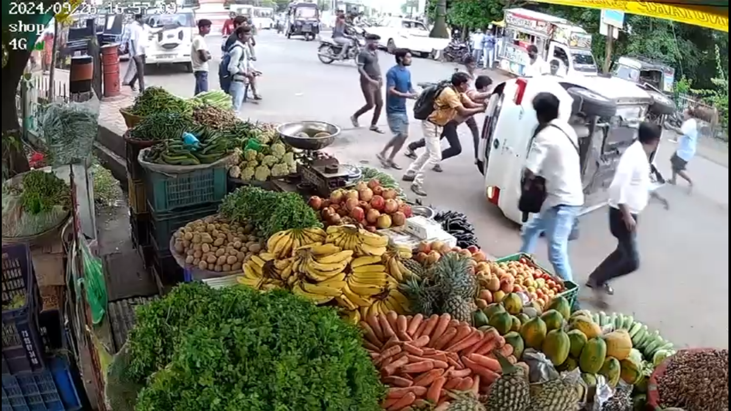 Rajgarh Road Accident CCTV