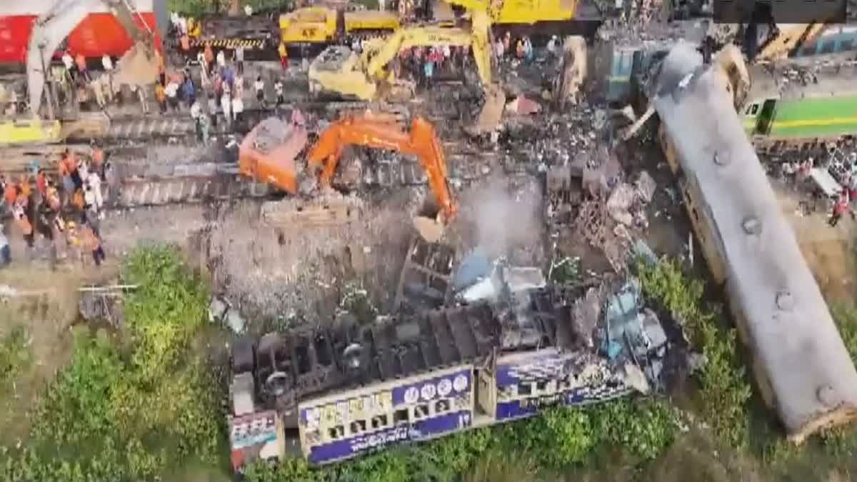 Etv BharatDeath toll in Andhra rail accident rises to 14, more than 100 injured