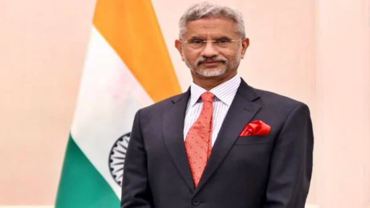 Jaishankar Meets Families of 8 Indians