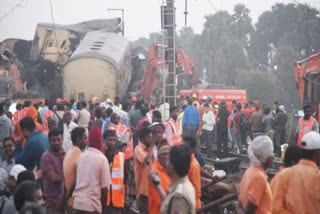 Death toll rises in train accident in Andhra Pradesh's Vizianagaram district; probe on