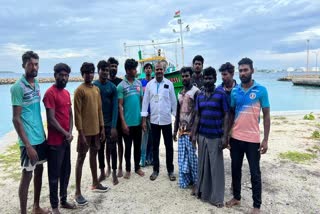 fishermen held captive in Maldives