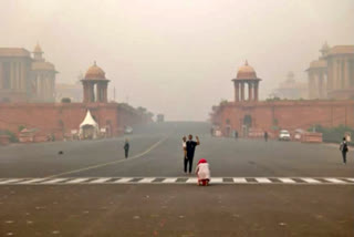 Parts of Delhi record air quality in 'severe' category