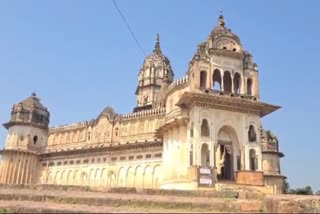 Orchha Lakshmi Temple